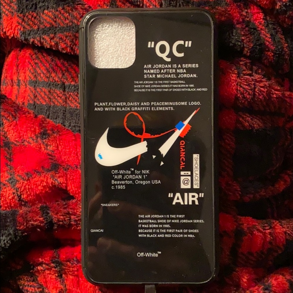 Apple iPhone 11 Max Pro NIKE case